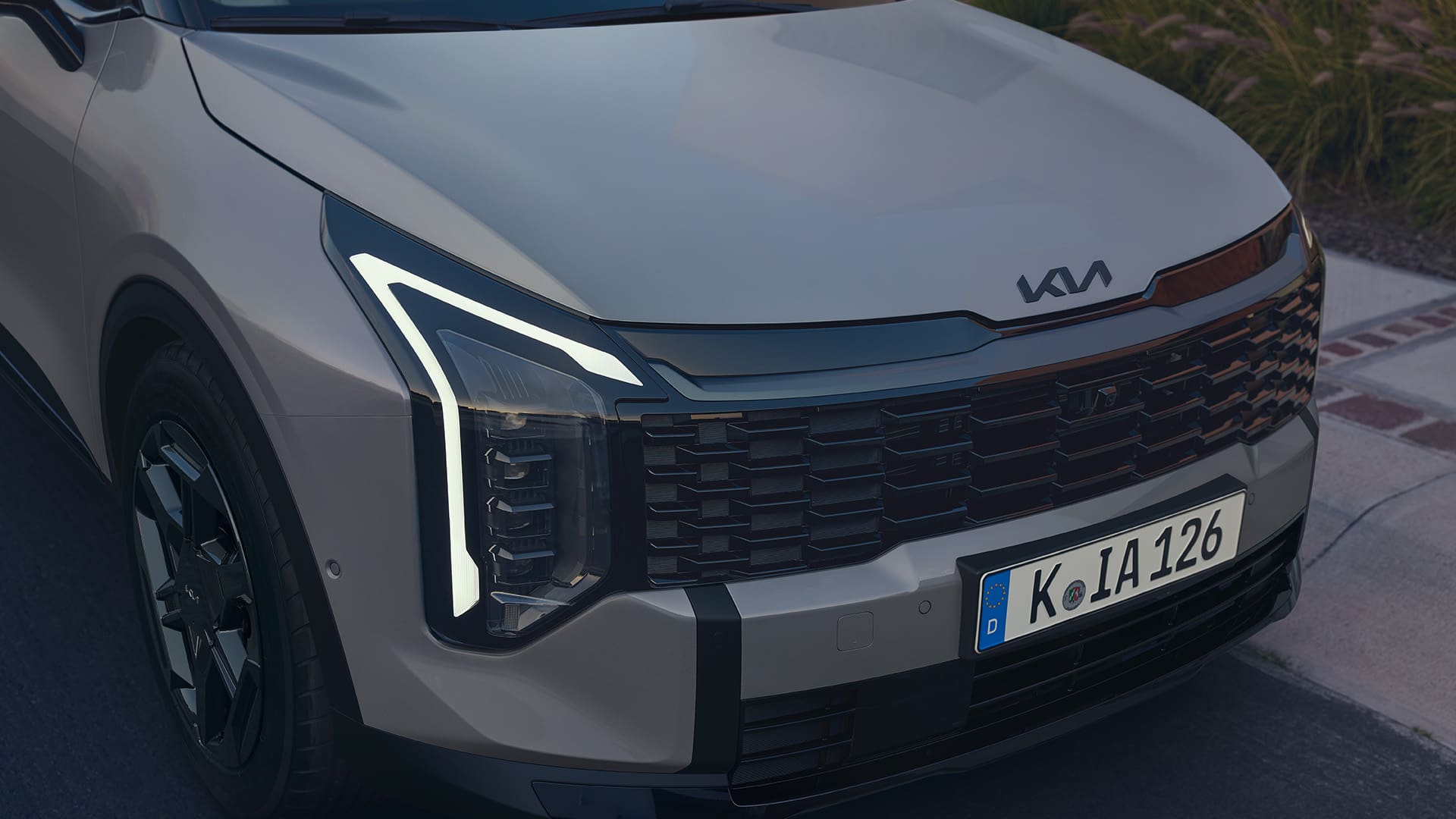 Ein Frontdesign, das Eindruck hinterlässt.